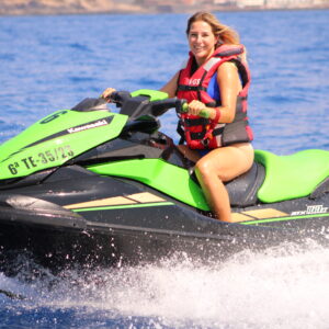 ODKRYJ TENERYFĘ Z PERSPEKTYWY FAL - SKUTERY WODNE  (1H LUB 2H MORSKIEJ PRZYGODY)