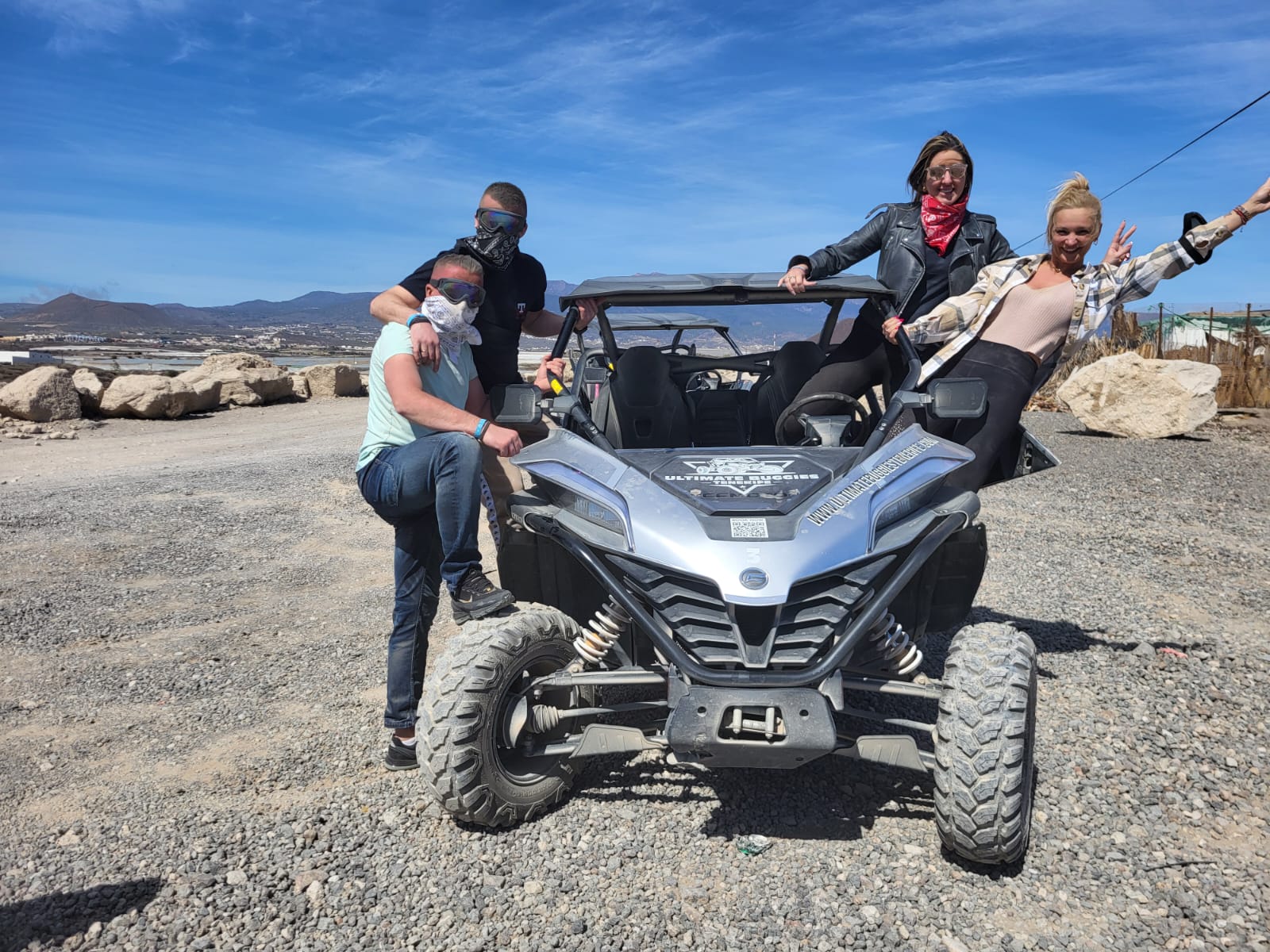 POCZUJ WOLNOŚĆ Z WIATREM WE WŁOSACH – BUGGY TOURS TENERYFA