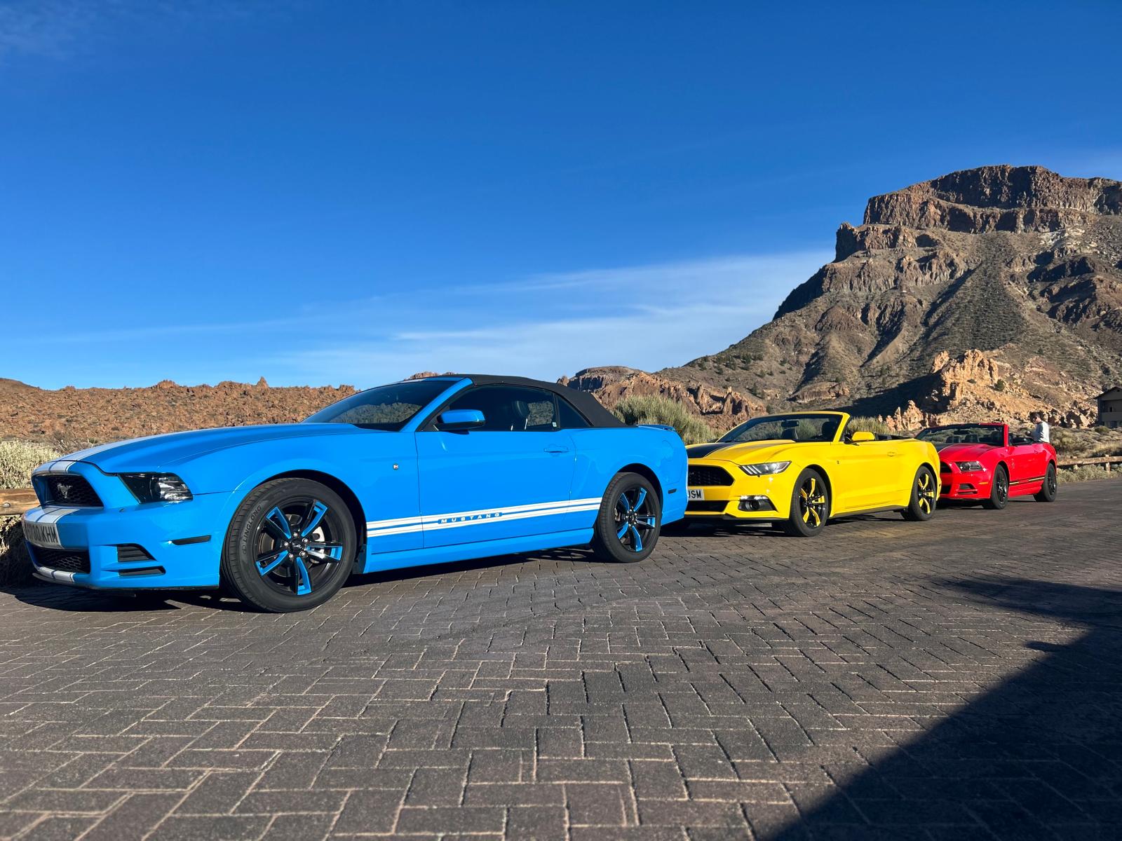 Wycieczka o zachodzie słońca na Teide – Mustang Cabrio