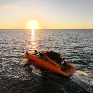 Jacht premium Sunseeker – 3h rejs wzdłuż Lanzarote
