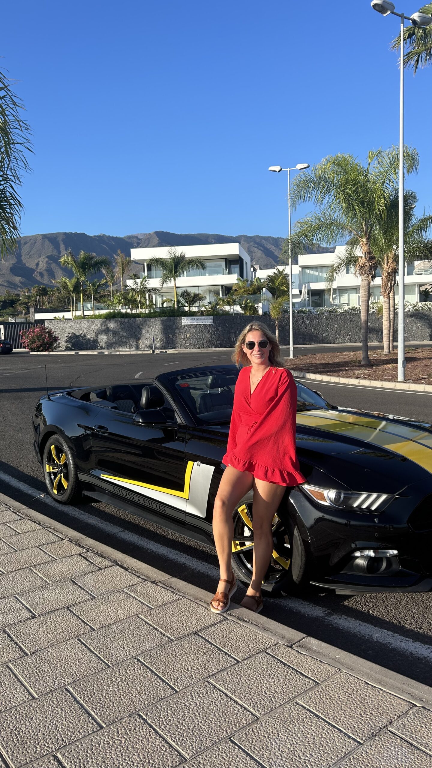 Wycieczka o zachodzie słońca na Teide – Mustang Cabrio