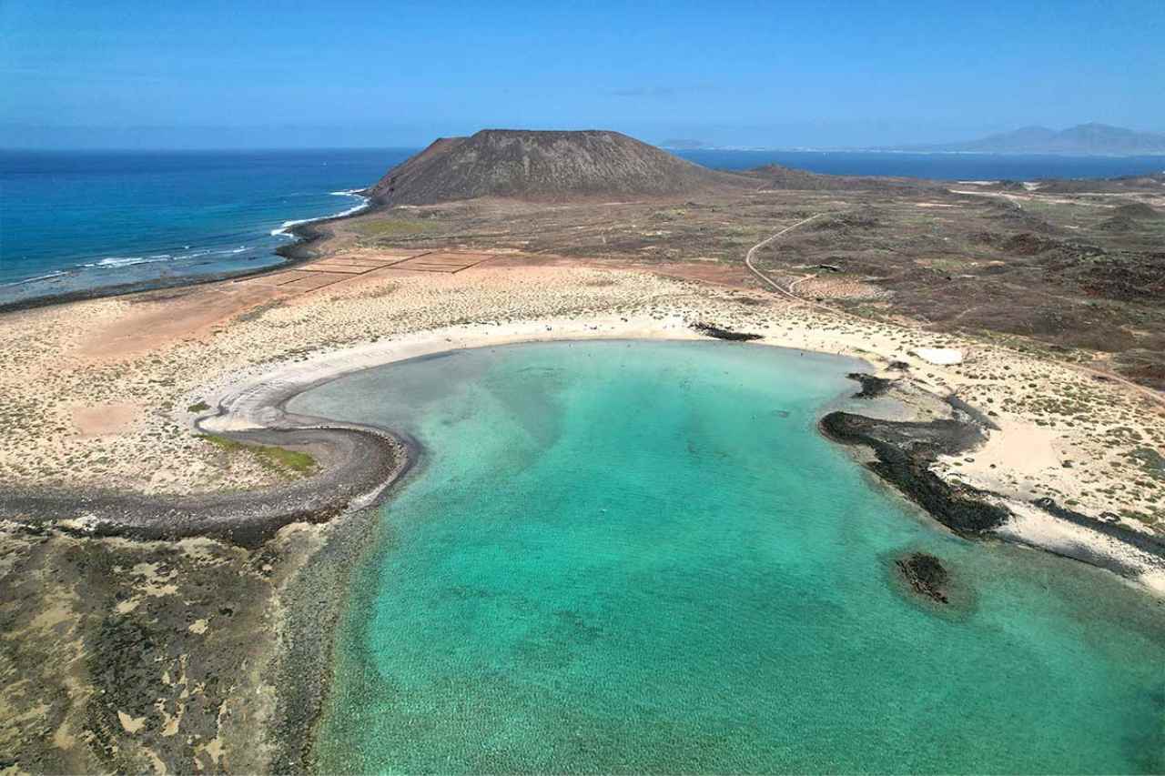 Rejs katamaranem 4h na Isla de Lobos z Corralejo